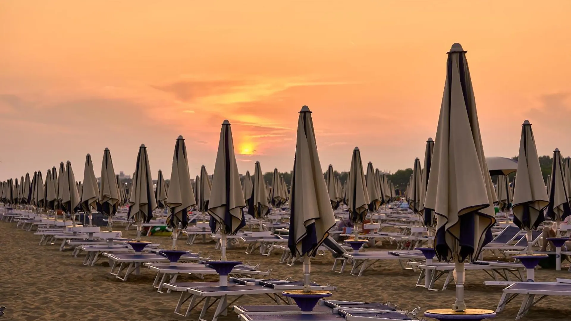 Apartment Bright Villa With Garden And Parking - Beahost - Bibione Italy